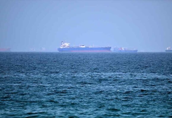 US launches new wave of Iran strikes after attacks on tankers